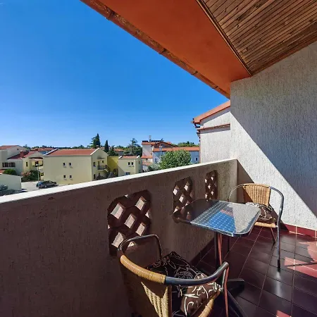 Rooms Boris 2196 Μεντουλίν