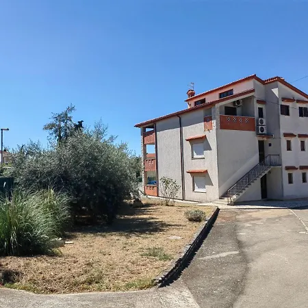 Πανσιόν Rooms Boris 2196