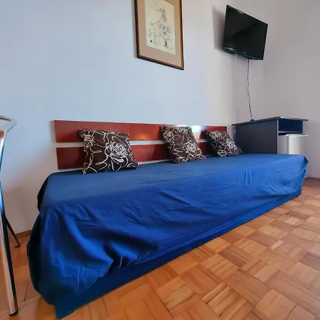 Rooms Boris 2196 * 梅杜林